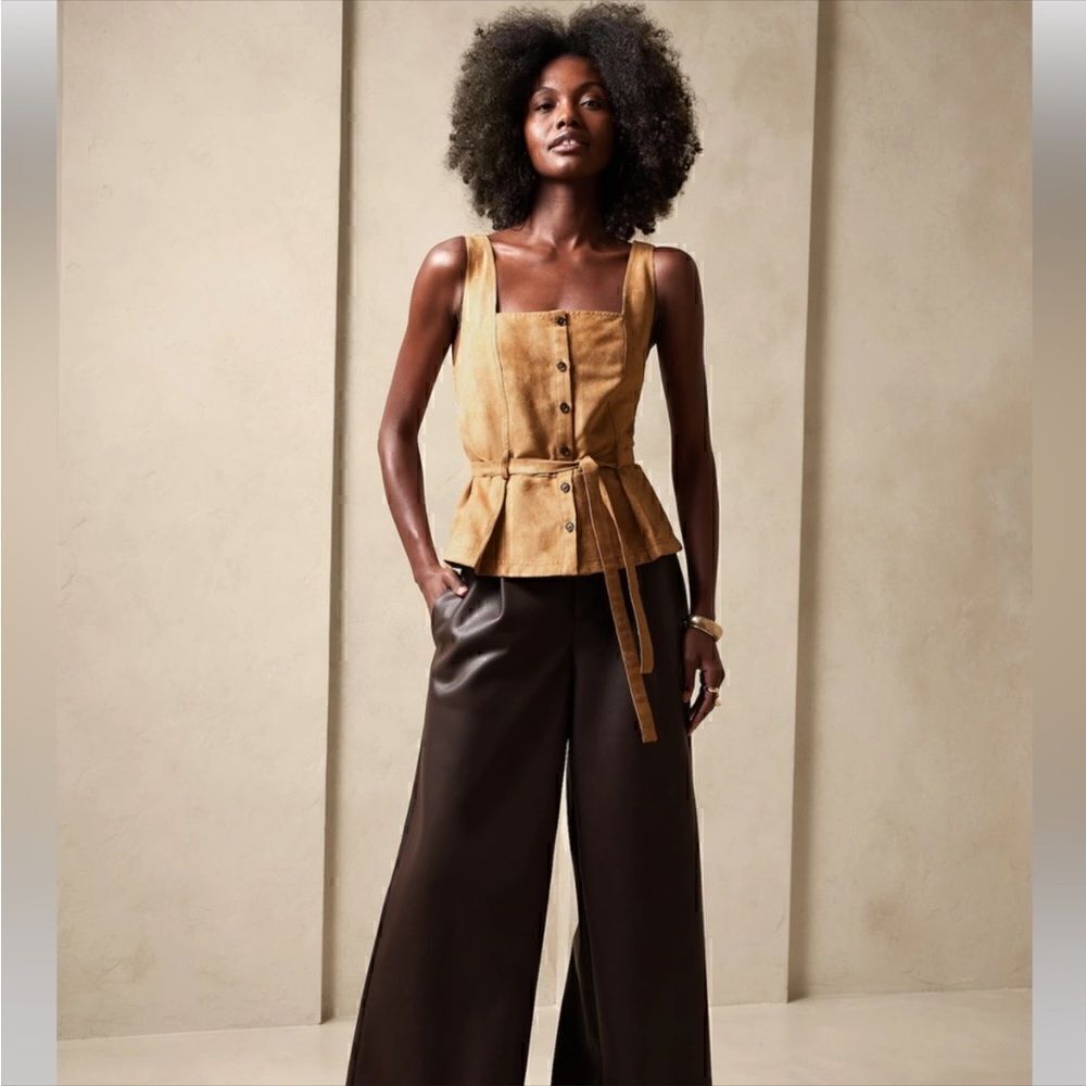 BANANA REPUBLIC LUCIE VEGAN SUEDE TOP